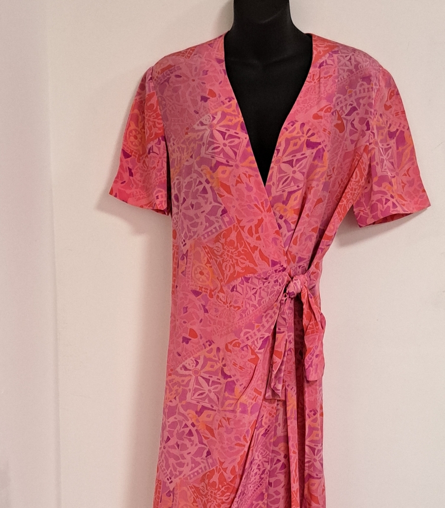 Adrianna Papell Vintage  Pink and Orange Silk Wrap Mini Dress Misses Size 4